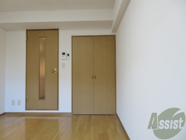 収納　収納は横幅がありしっかり入りそうですね。