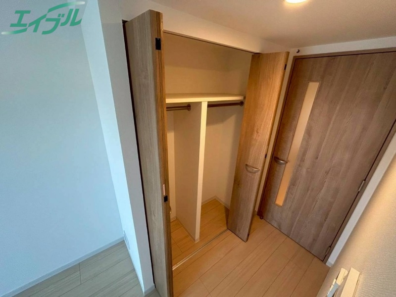 収納　同型参考写真