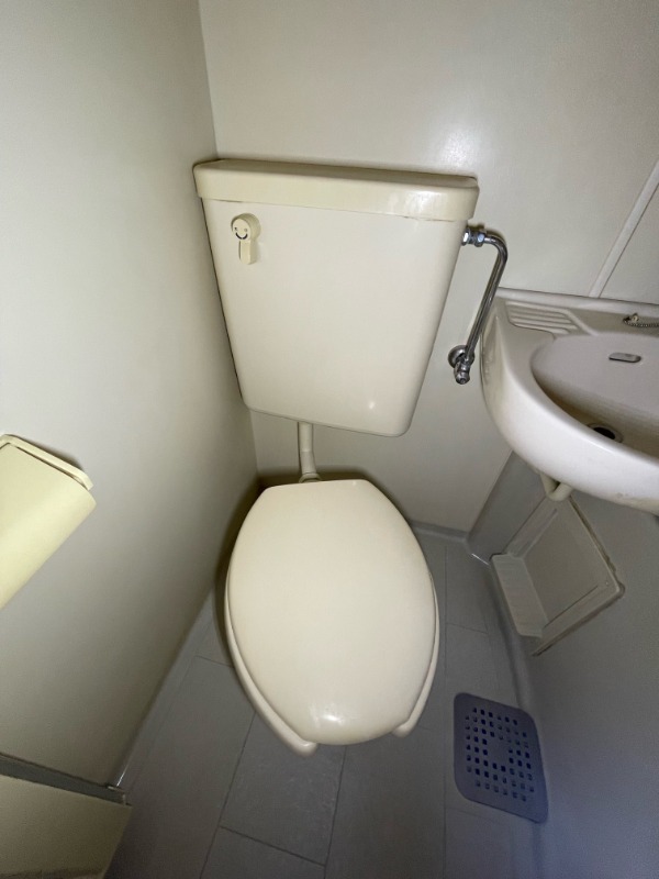 トイレ　※他部屋参考写真