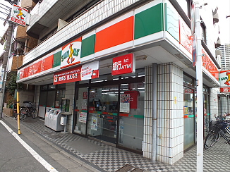 コンビニ　サンクス千歳烏山店（コンビニ）まで184m