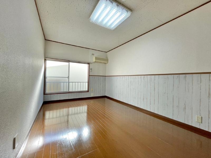 居室・リビング　2023/12/26撮影　206号室のお写真です。