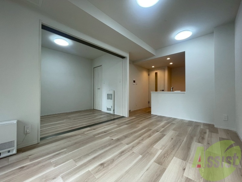 居室・リビング　広々としたリビングですね。使い勝手がよさそうですね！