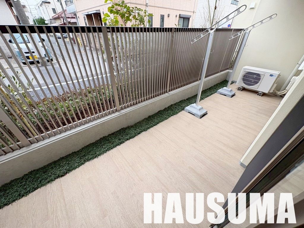 バルコニー　庭