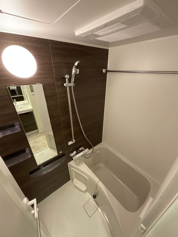 バス・シャワールーム