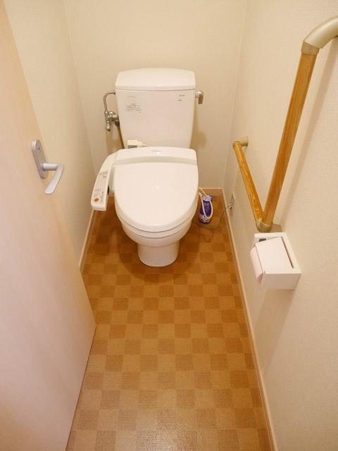 トイレ　トイレ