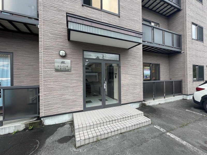 エントランス　エントランス