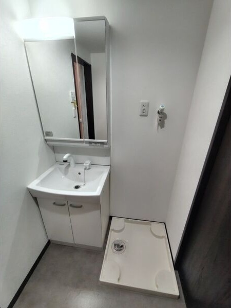 洗面設備　洗髪洗面化粧台