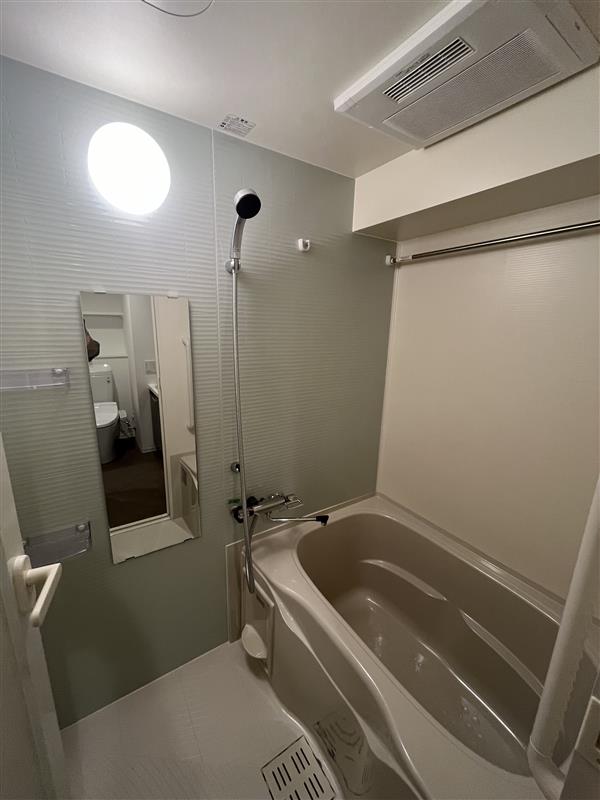 バス・シャワールーム　※同タイプ参考写真です（カラータイプが異なる場合がございます