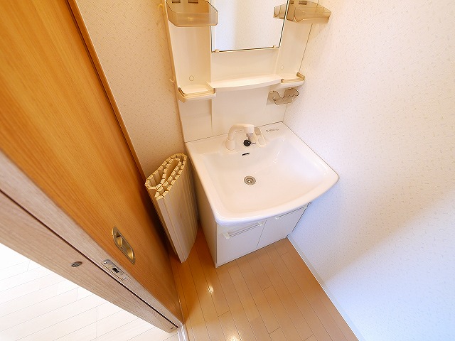 洗面設備　洗面所です