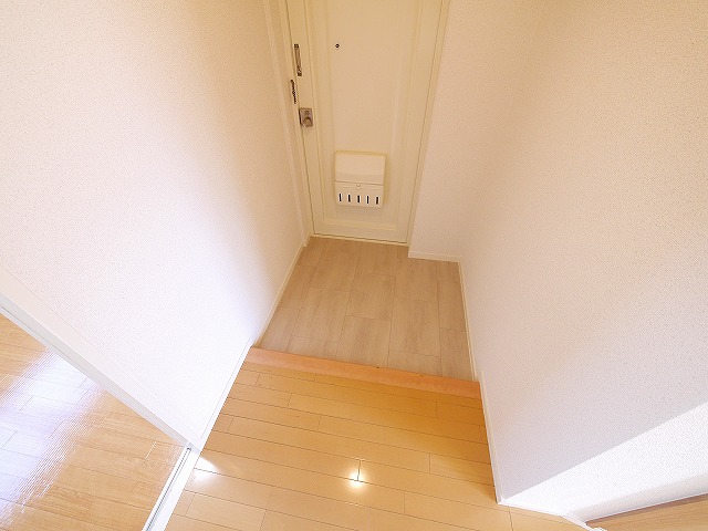 玄関　落ち着いた玄関です