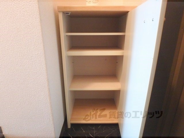 収納　下駄箱