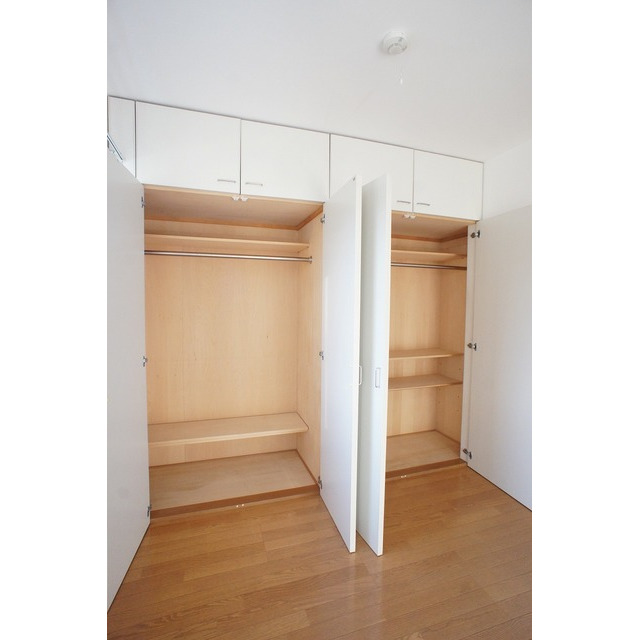 収納　洋室収納※前回募集時の写真です