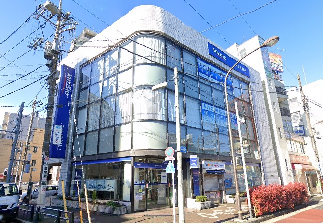 銀行　みずほ銀行綾瀬支店（銀行）まで475m