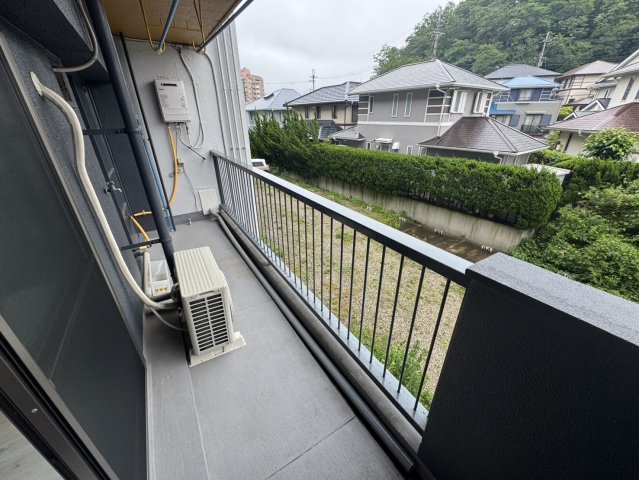 バルコニー　お洗濯にも便利なバルコニー付き