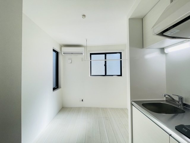 居室・リビング　同タイプ別部屋写真です