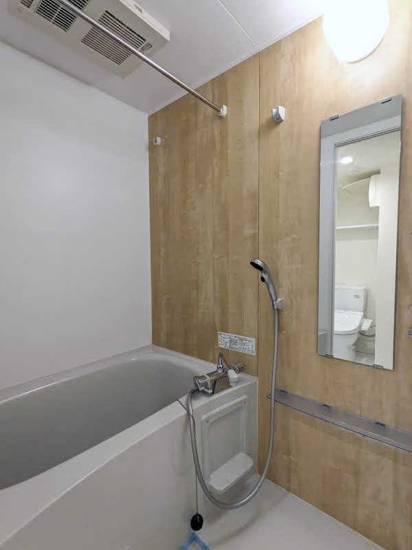 バス・シャワールーム　風呂