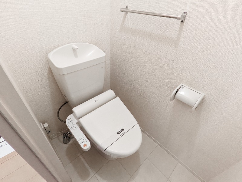 トイレ　図面と現状に相違がある場合には現状を優先