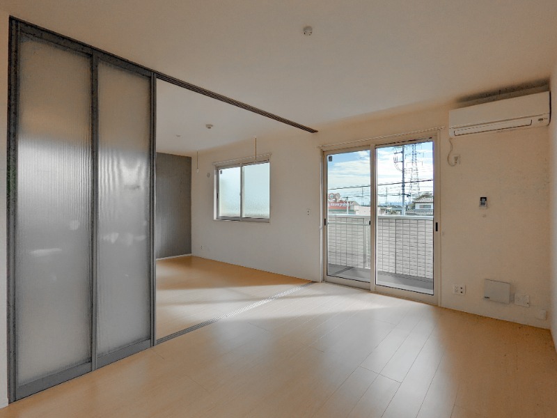 居室・リビング　図面と現状に相違がある場合には現状を優先