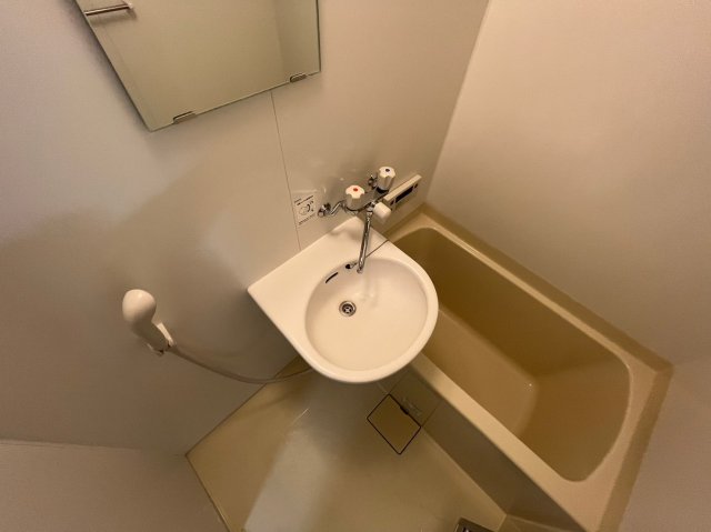 バス・シャワールーム　詳細は、RISUMO江坂本店→06-6155-7137まで♪