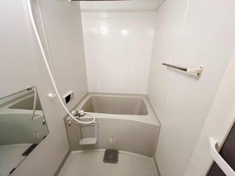 バス・シャワールーム　図面と現状に相違がある場合には現状を優先