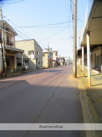 その他　前面道路（その他）まで0m