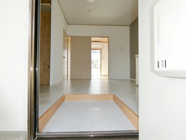 玄関　玄関 室内