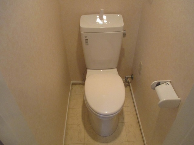 トイレ　清潔感のあるトイレです