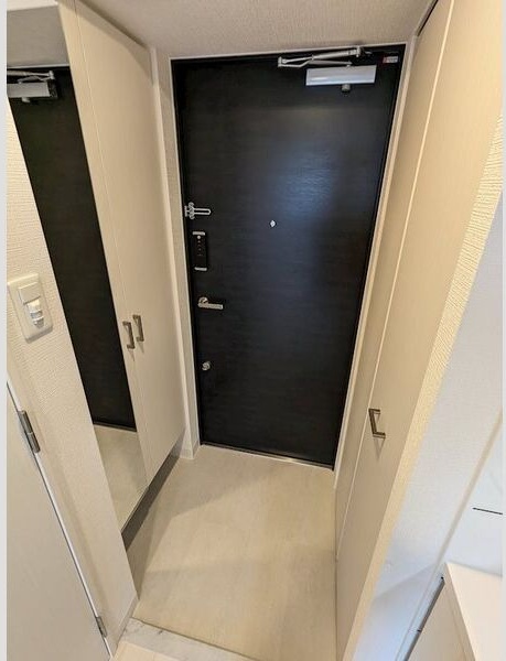 玄関　シンプルで使いやすい玄関です