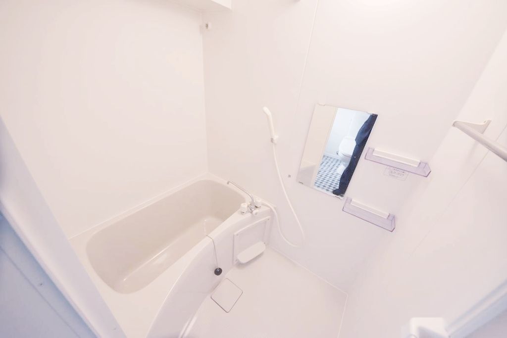 バス・シャワールーム　バス