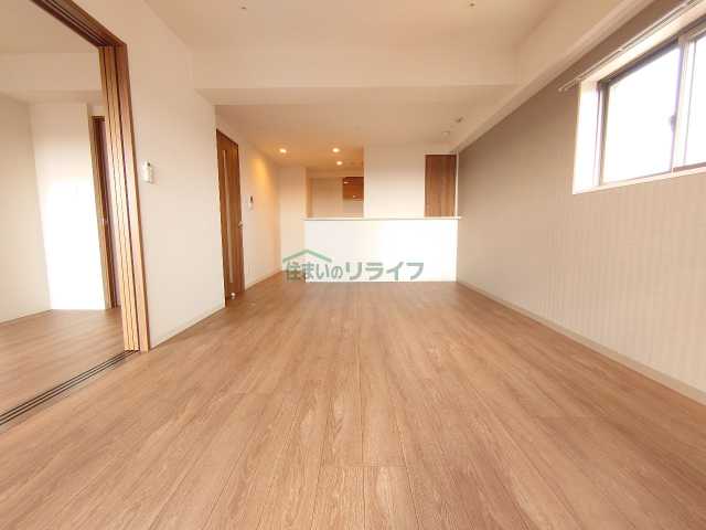 居室・リビング　リライフ下北沢店