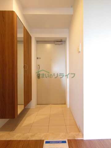 玄関　リライフ下北沢店