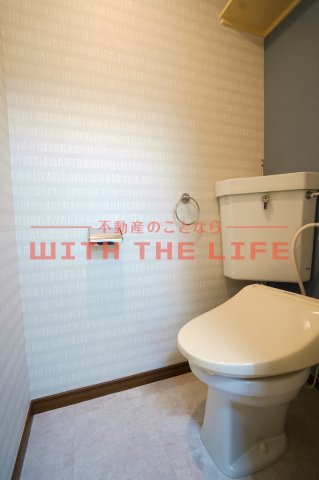 トイレ　落ち着いたトイレです