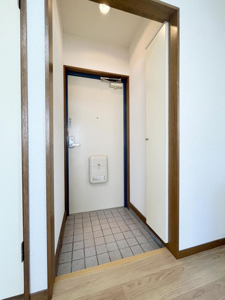 玄関　★シューズBOXあり★