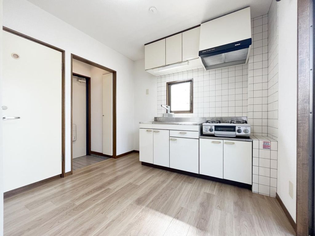 居室・リビング　★ガスコンロは残置物です★