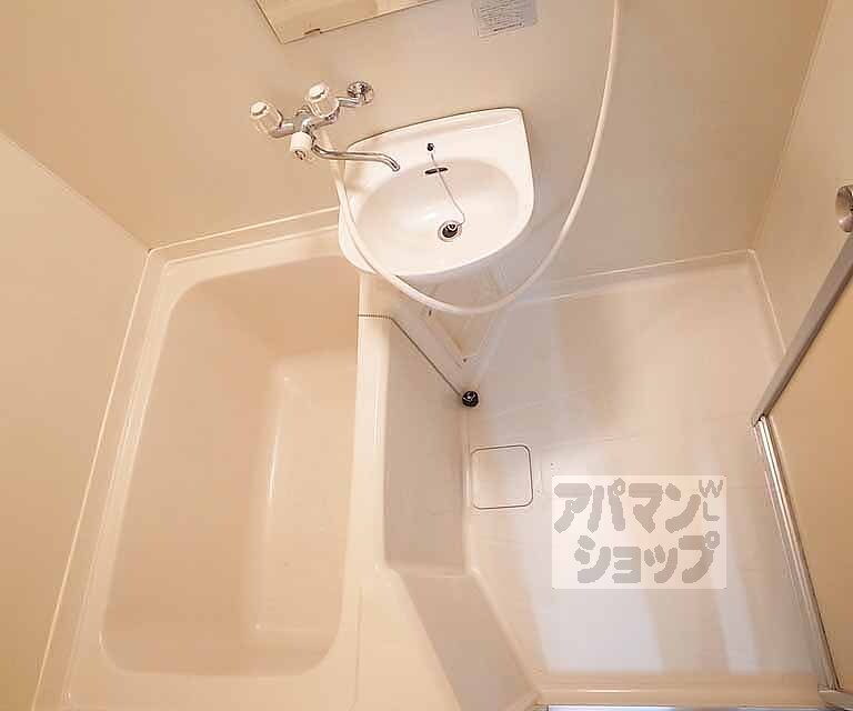 バス・シャワールーム　キレイなお風呂です