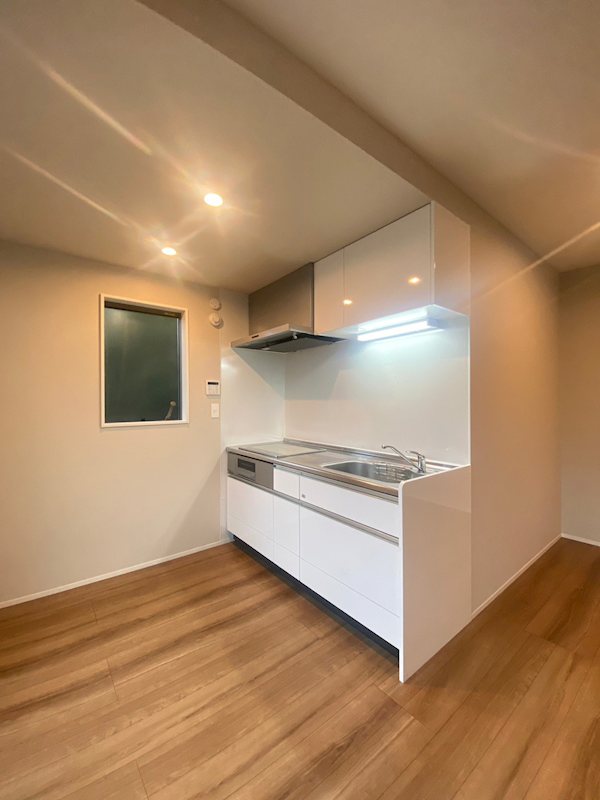 キッチン　機能性を兼ね備えたIHクッキングヒーター