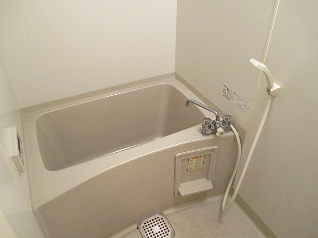 バス・シャワールーム　別部屋参考写真