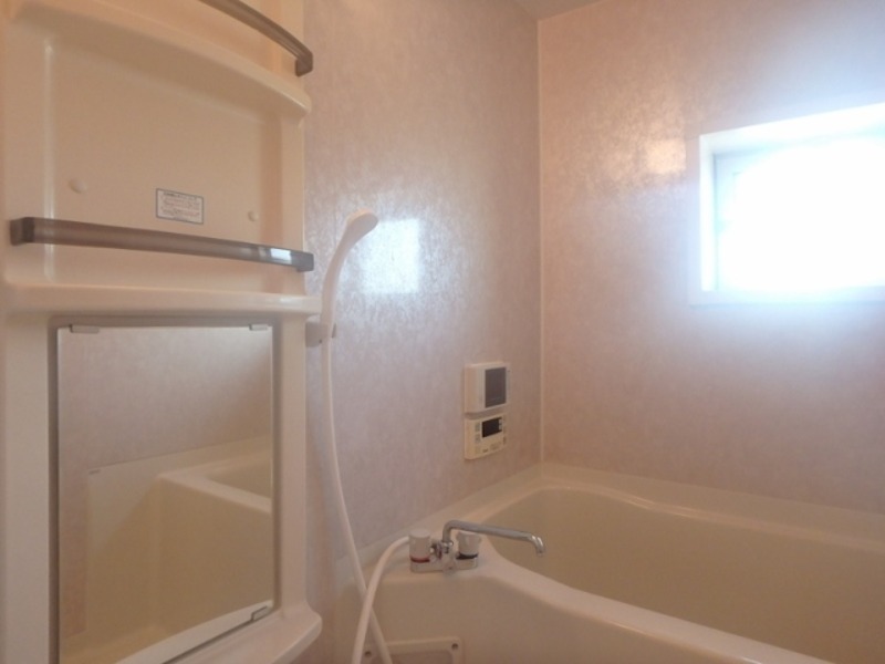 バス・シャワールーム　図面と現状に相違がある場合には現状を優先