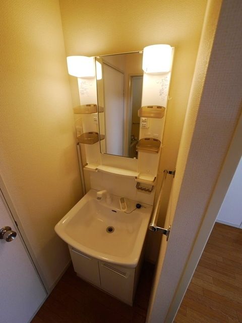 洗面設備　★お部屋探しは株式会社タウンハウジング東京まで★