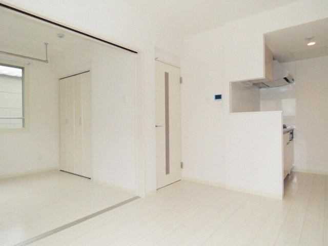 居室・リビング　☆8.0帖の広々としたリビングです！