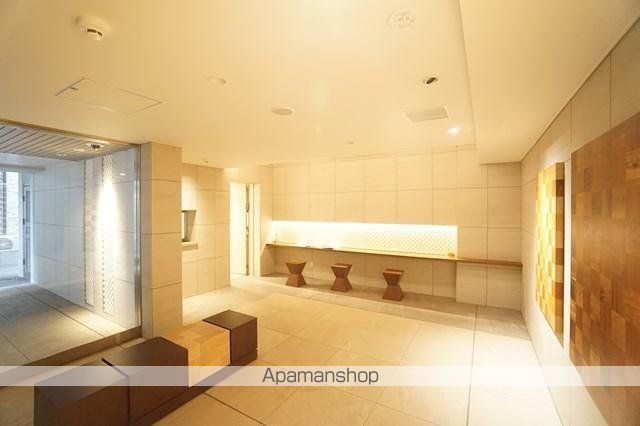 ロビー　ロビー