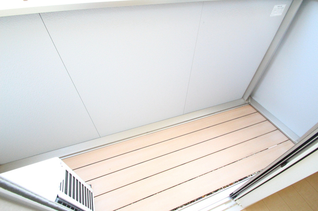 バルコニー　※別室の参考写真の為、現況優先です。