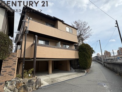 建物外観　TVモニター付きインターホン完備☆