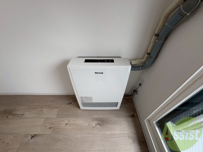 その他　ガス暖房です。札幌の冬もこれで乗り切りましょう！