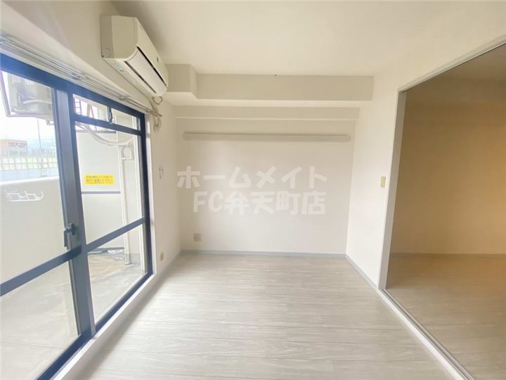 居室・リビング　おしゃれな居間です