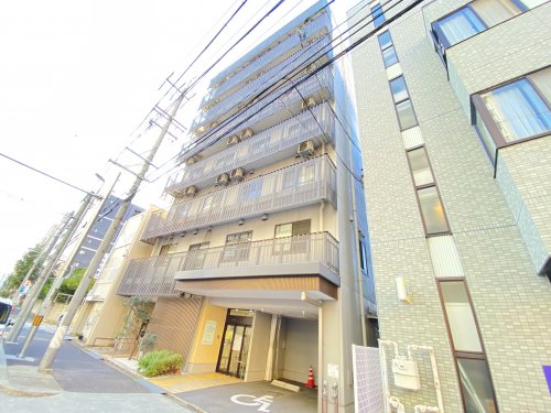 病院　新栄クリニック（病院）まで978m