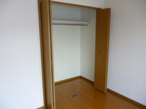 収納　クローゼット