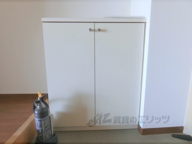 収納　下駄箱