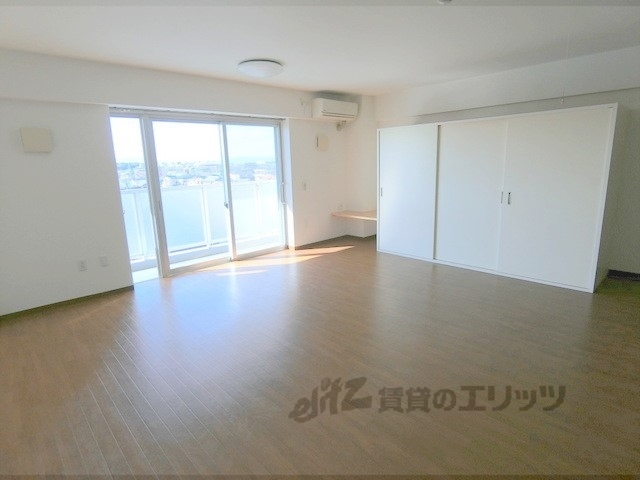 居室・リビング　洋室