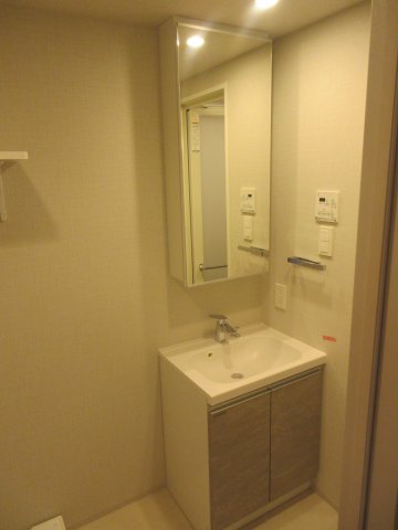 洗面設備　忙しい朝には欠かせない洗面所です